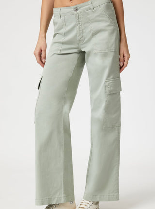 MAVI Cargo Alva - Vert Minéral, cargo droit taille haute. Vendu à Montréal.