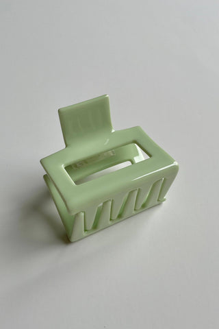 NAMASTE JEWELRY Kylie Clip Small