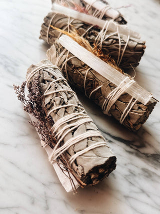 ESSENCE OF LIFE ORGANICS Purification Bundle - Selenite Sage and Wildflowers