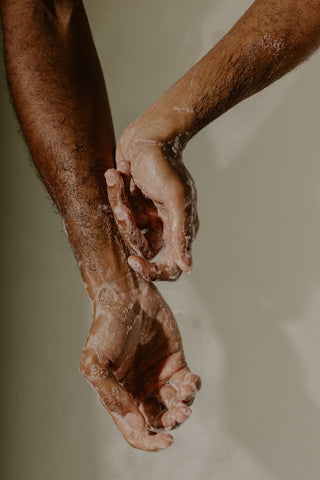 APPRENTICE Cleansing Gel - Geranium and Blood Orange