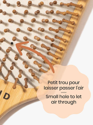 BKIND Petite Brosse à Cheveux, fait localement à Montréal, Québec.