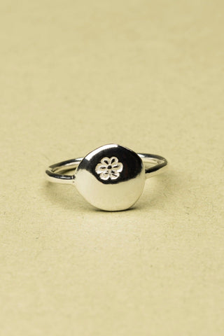 LA MANUFACTURE Chamomile Ring