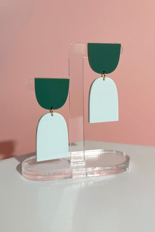 COMBINIST GOODS Cinch Earrings