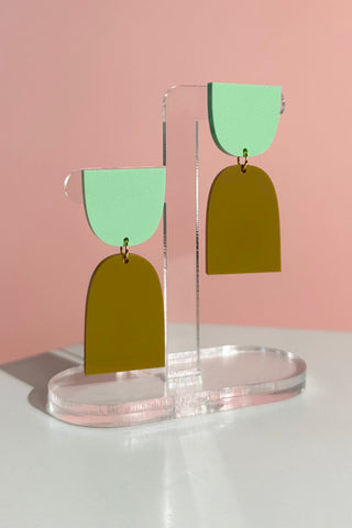 COMBINIST GOODS Cinch Earrings