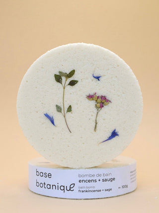 BASE BOTANIQUE Bath Bomb - Incense + Sage