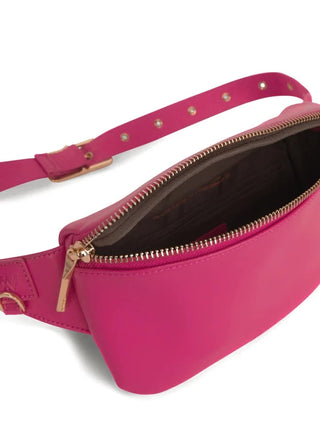 Sacoche rose Matt & Nat. Montreal designer boutique.