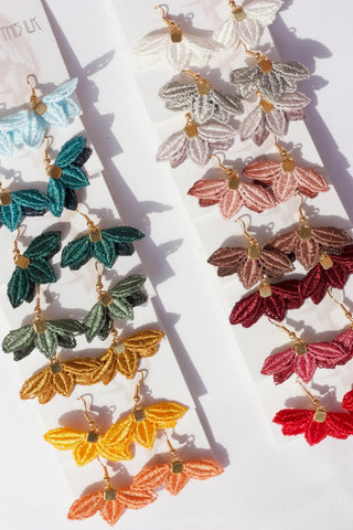 THIS ILK Petalum Short Earrings 