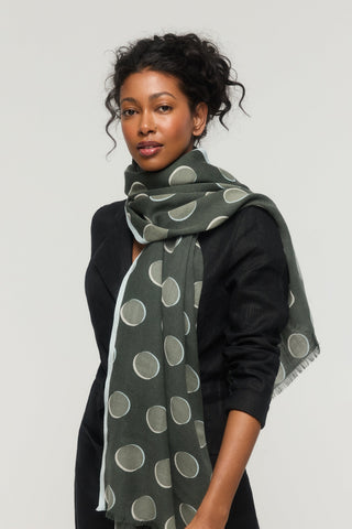 PRINCESS &amp; DRAGON Halo Scarf - Green