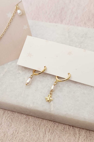 SANDRINE DEVOST Bee Garden Pearl Earrings - Gold