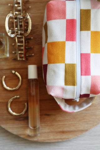 FREON COLLECTIVE Makeup Bag - Retro Grid