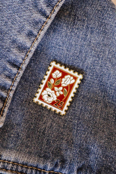 MIMI & AUGUST Pin - Flower Stamp