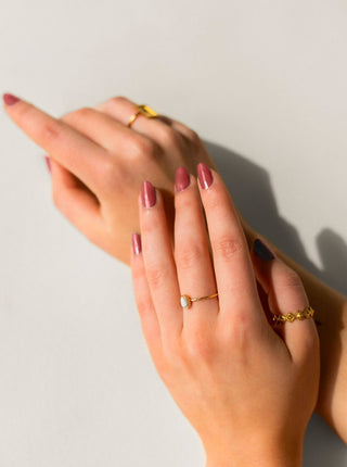 BKIND Vernis à Ongles - Su'l Bord, vieux rose foncé. Parfaite idée de cadeau pour femme.