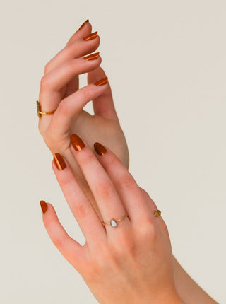 BKIND Vernis à Ongles - Pumpkin Spice, orange citrouille. Parfaite idée de cadeau pour femme.