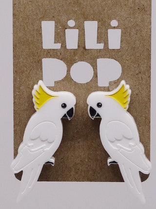 Boucle d'oreille cacatoès blanc. Parfait idée cadeau femme. Bijoux fait au Québec.