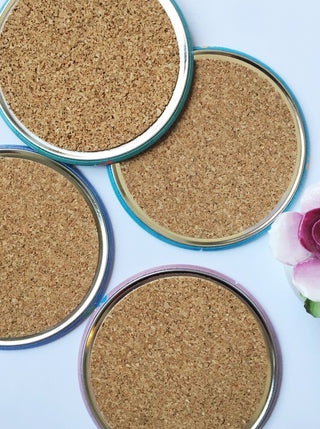 4 sous-verres "coquins" assortis. Inscrit: mouille-moi comme tu veux, etc. Parfait idée cadeau pour femme.