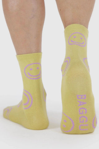 BAGGU Crew Socks - Straw Happy