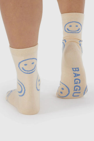 BAGGU Crew Socks - Ecru and Periwinkle Happy