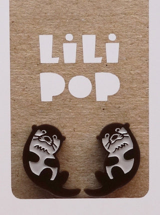 Boucle d'oreille loutre brune. Parfait idée cadeau femme. Bijoux fait au Québec.