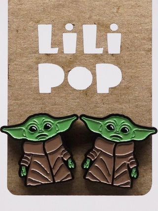 Boucle d'oreille Yoda. Parfait idée cadeau femme. Bijoux fait au Québec.